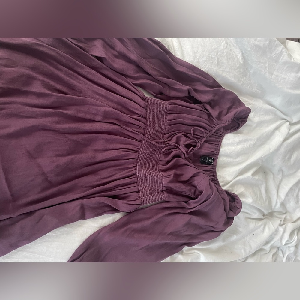 Purple Windsor dress - Picture 3 of 3